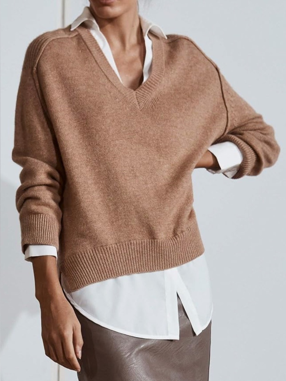 Brochu Walker The Looker Layered V-Neck Wool & Cashmere Sweater in Camel Medium